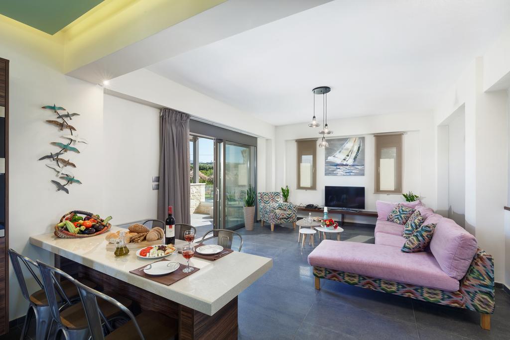 Velvet Breeze Superior Villa Stavromenos  Extérieur photo